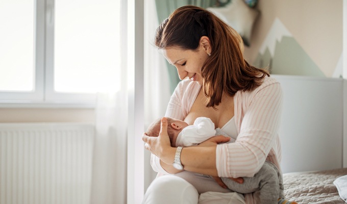 Quais os problemas na mama que podem surgir na amamentação?